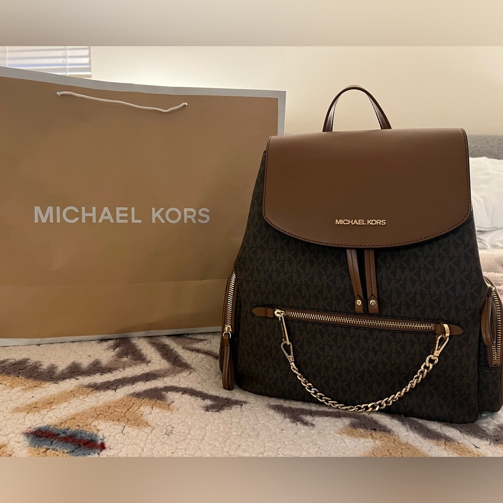 Michael Kors Jet Set Backpack
